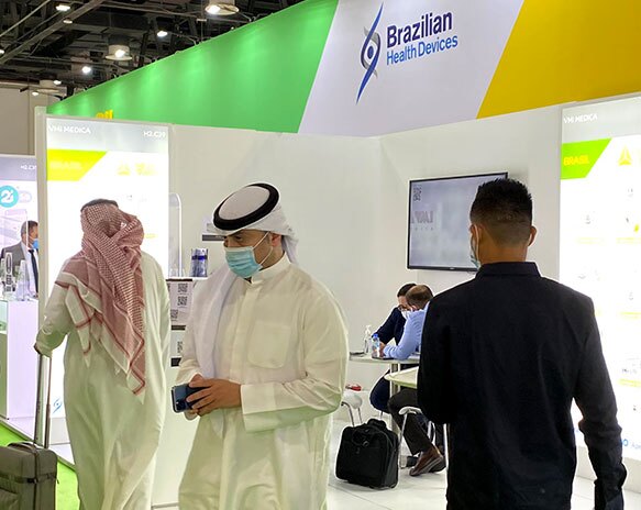 Companhias brasileiras de odontologia negociam cerca de US$ 1 milhão em Dubai