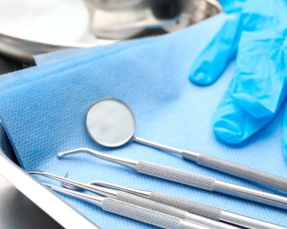 Webinar da ABIMO destaca como novas regras da Anvisa podem transformar a gestão dos serviços odontológicos